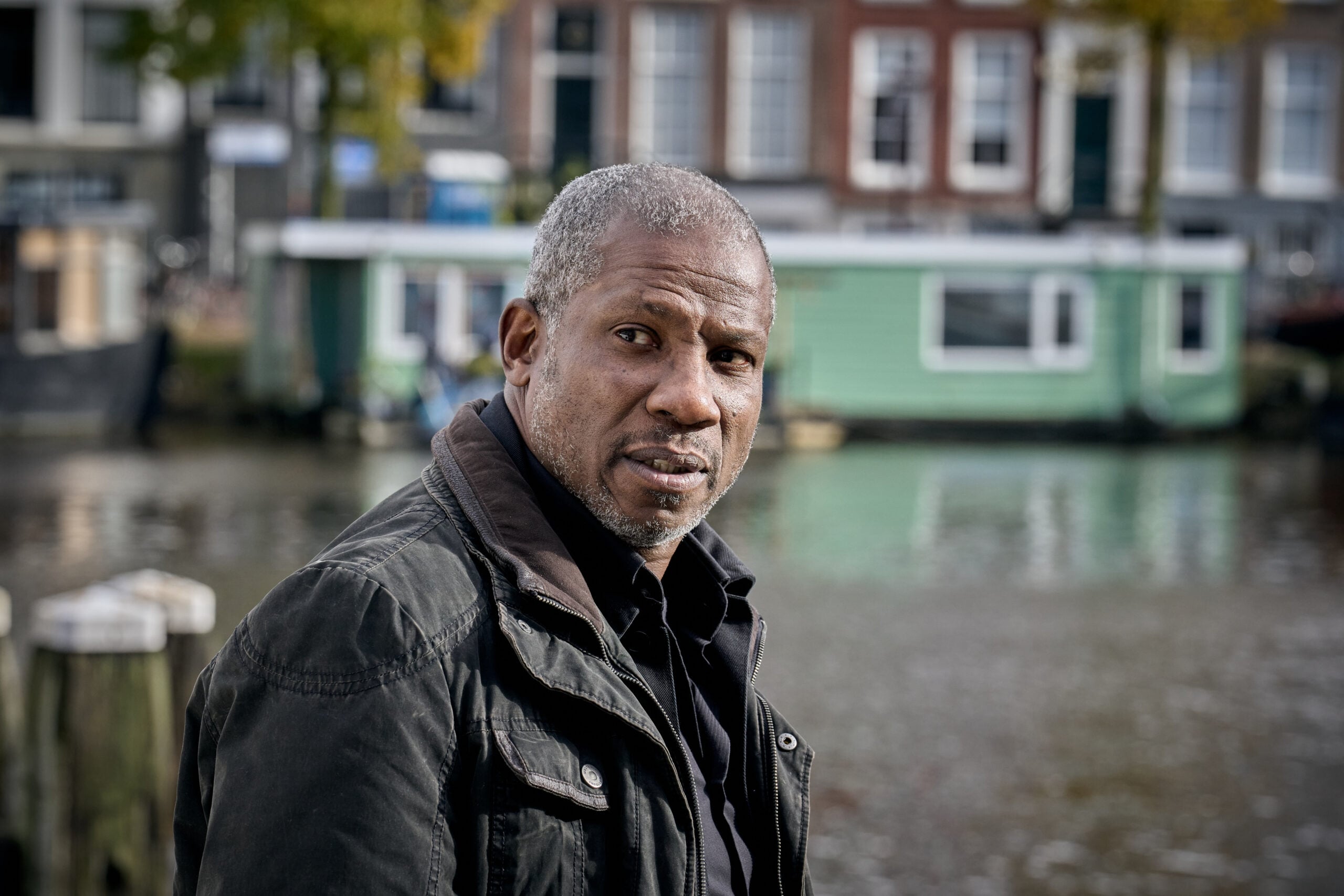 Still from VAN DER VALK SEASON 4 EPISODE 3 of Dennis Rudge as Marcus Stegenga.