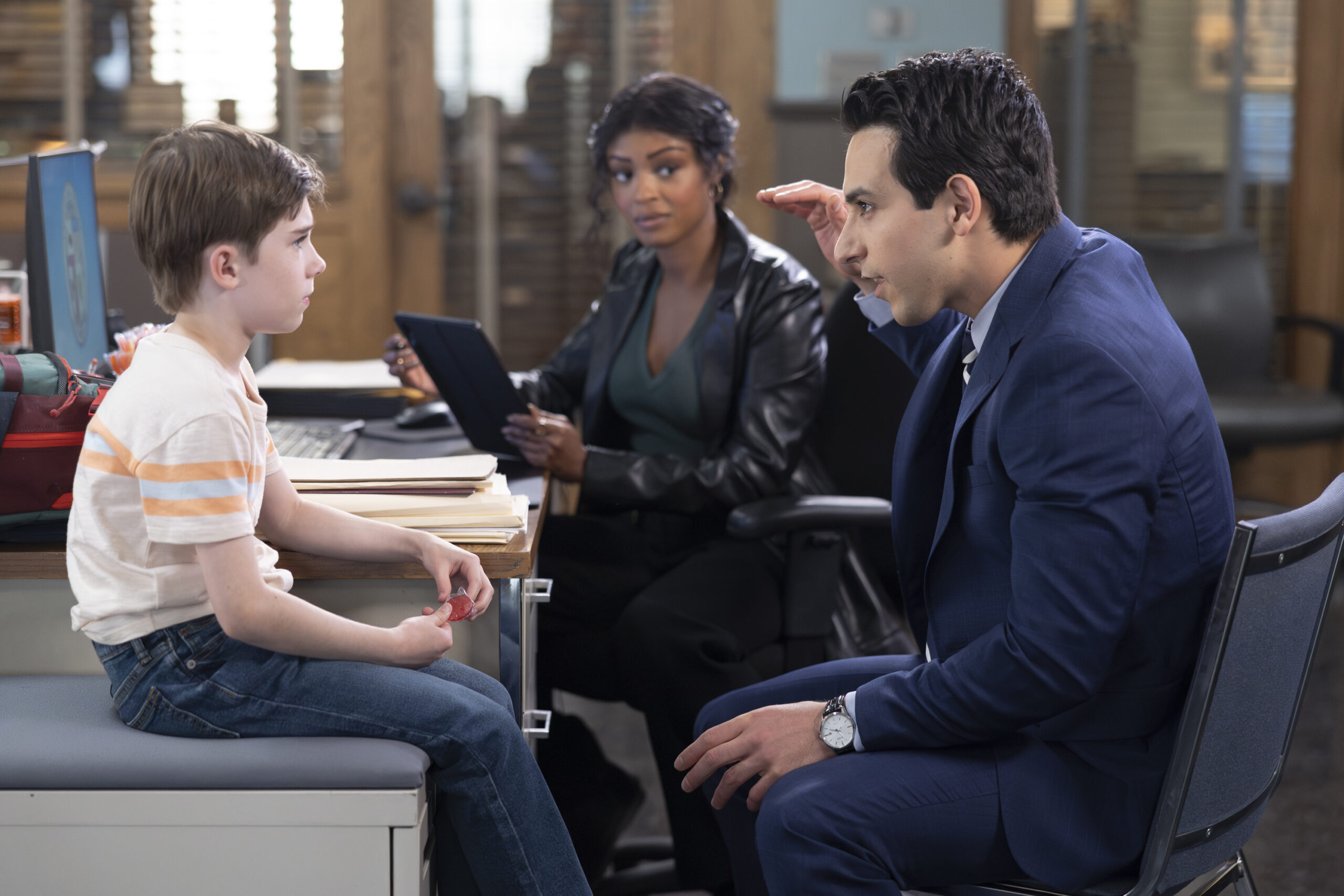 CARY CHRISTOPHER, JAVICIA LESLIE, DENIZ AKDENIZ in High Potential Season 1 Episode 5, "Croaked." | Tell-Tale TV CARY CHRISTOPHER, JAVICIA LESLIE, DENIZ AKDENIZ in High Potential Season 1 Episode 5, "Croaked."