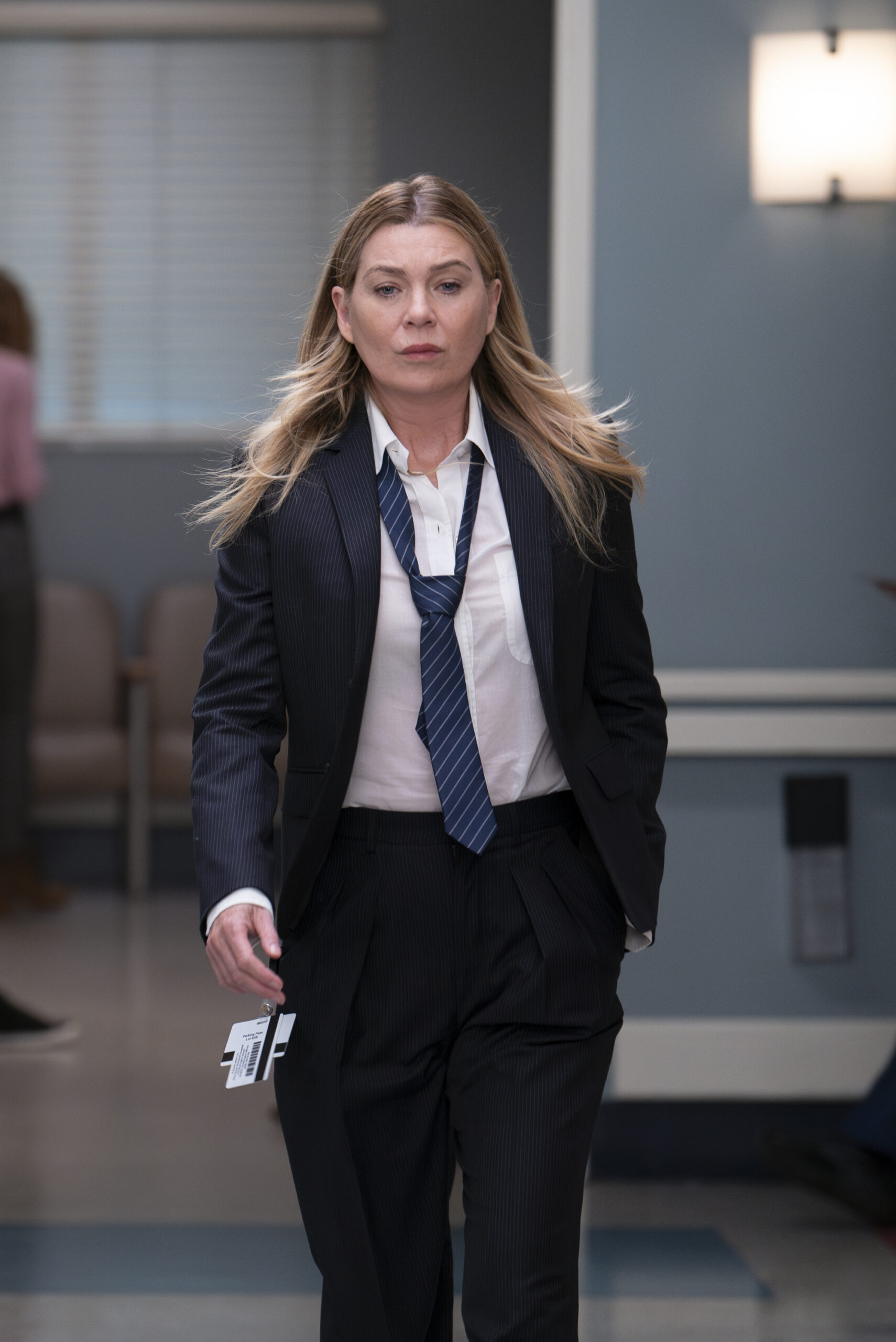 Grey's Anatomy Season 21 Episode 3 - I Can See Clearly Now - ELLEN POMPEO | Tell-Tale TV ELLEN POMPEO as Meredith Grey, loose tie