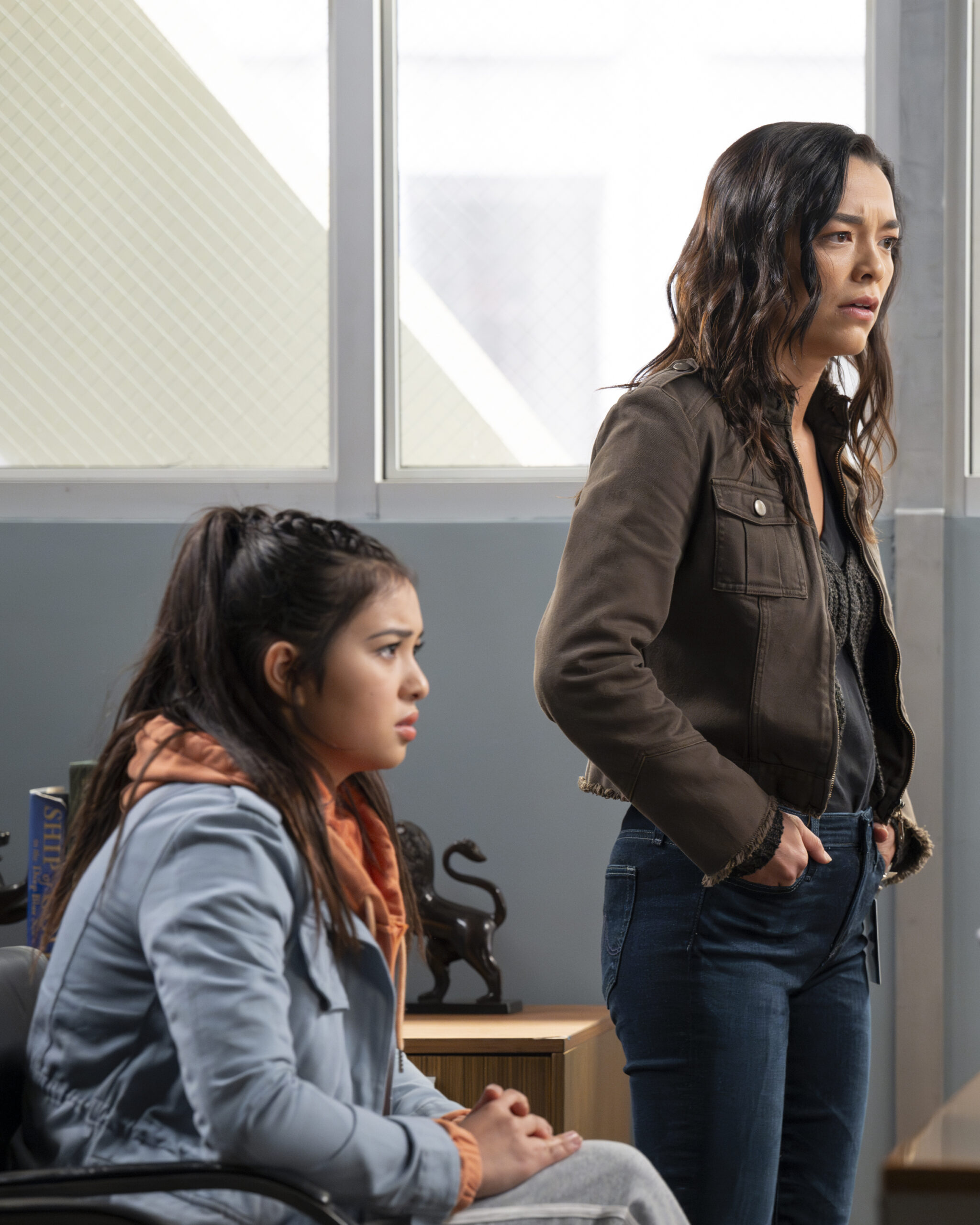 JULIA ROSE, MIDORI FRANCIS Grey's Anatomy Season 21 Episode 4: This One's for the Girls