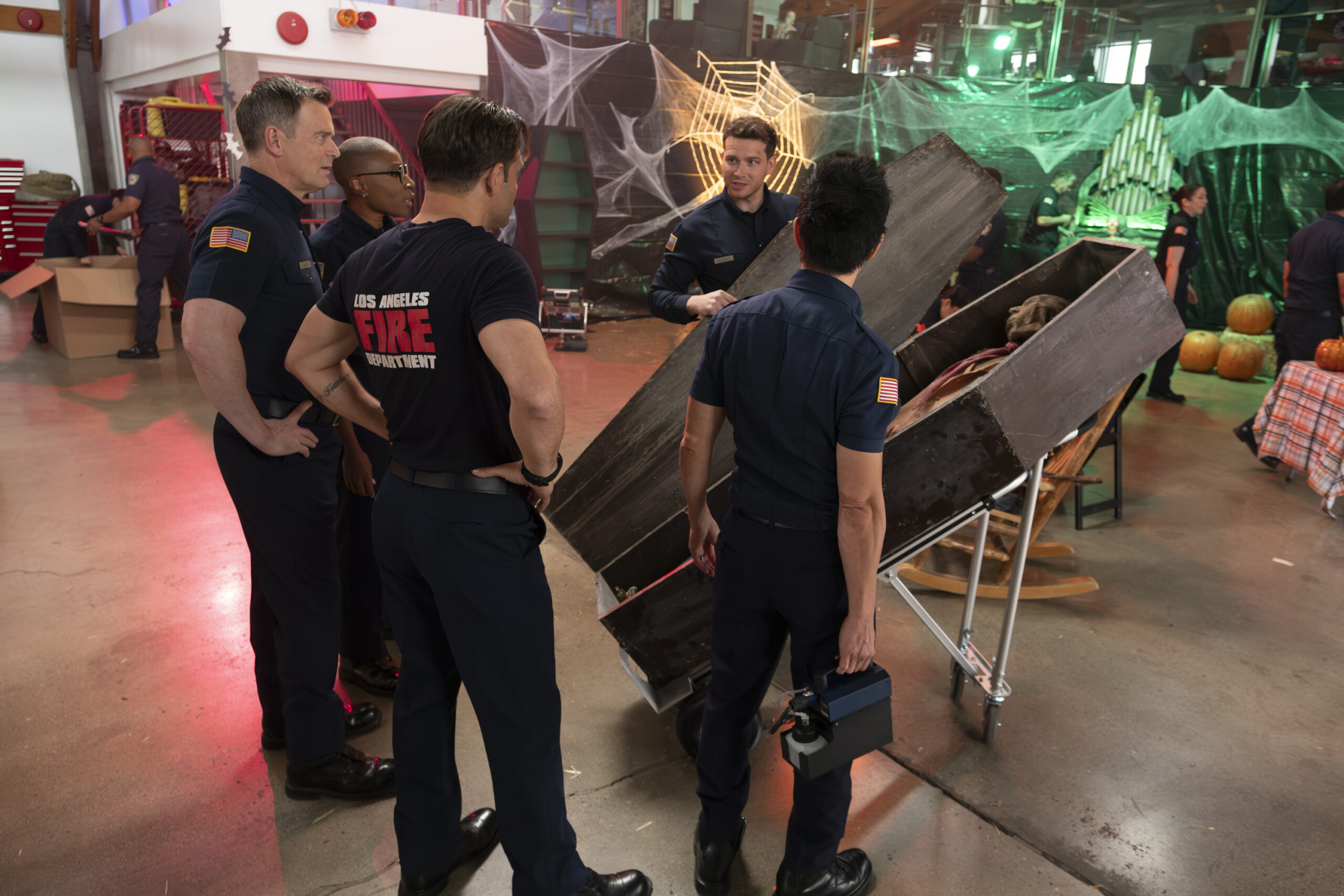 9-1-1 Season 8 Episode 5, "Masks" - PETER KRAUSE, AISHA HINDS, OLIVER STARK | Tell-Tale TV 9-1-1 Season 8 Episode 5, "Masks" - PETER KRAUSE, AISHA HINDS, OLIVER STARK