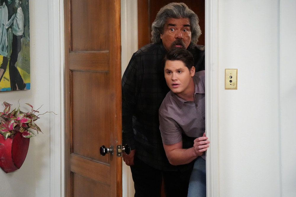 Matt Shively Talks 'Lopez vs. Lopez' Season 3 and Quinten's ...