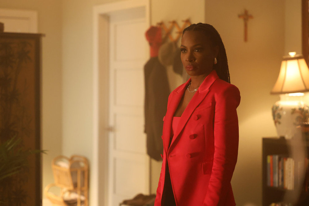 Still from Found Season 2 Episode 4 of Shanola Hampton as Gabi.
