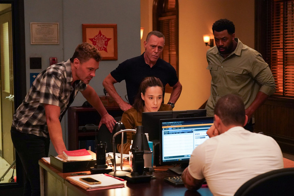 Chicago P.D. - Season 12 | Tell-Tale TV CHICAGO P.D. -- "Off Switch" Episode 12003 -- Pictured: (l-r) Patrick John Flueger as Officer Adam Ruzek, Jason Beghe as Sgt. Hank Voight, Marina Squerciati as Officer Kim Burgess, LaRoyce Hawkins as Officer Kevin Atwater