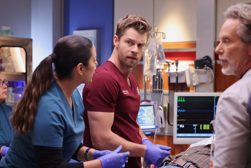 Chicago Med - Season 10 | Tell-Tale TV CHICAGO MED -- "Trust Fall" Episode 1003 -- Pictured: (l-r) Luke Mitchell as Dr. Mitch Ripley, Steven Weber as Dr. Dean Archer