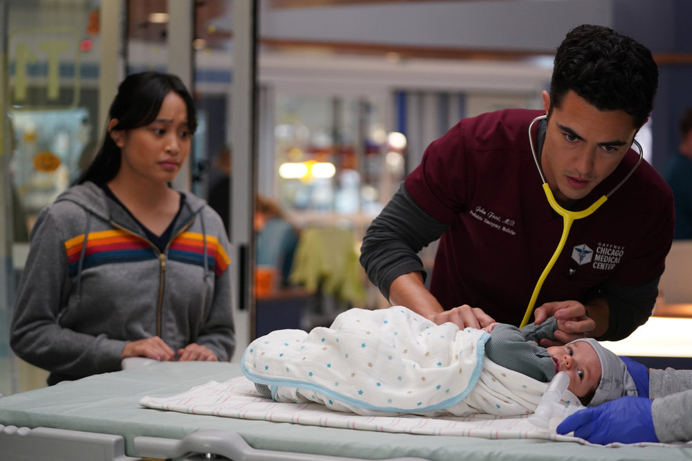 Chicago Med - Season 10 | Tell-Tale TV CHICAGO MED -- "Bad Habits" Episode 1005 -- Pictured: Darren Barnet as Dr. John Frost