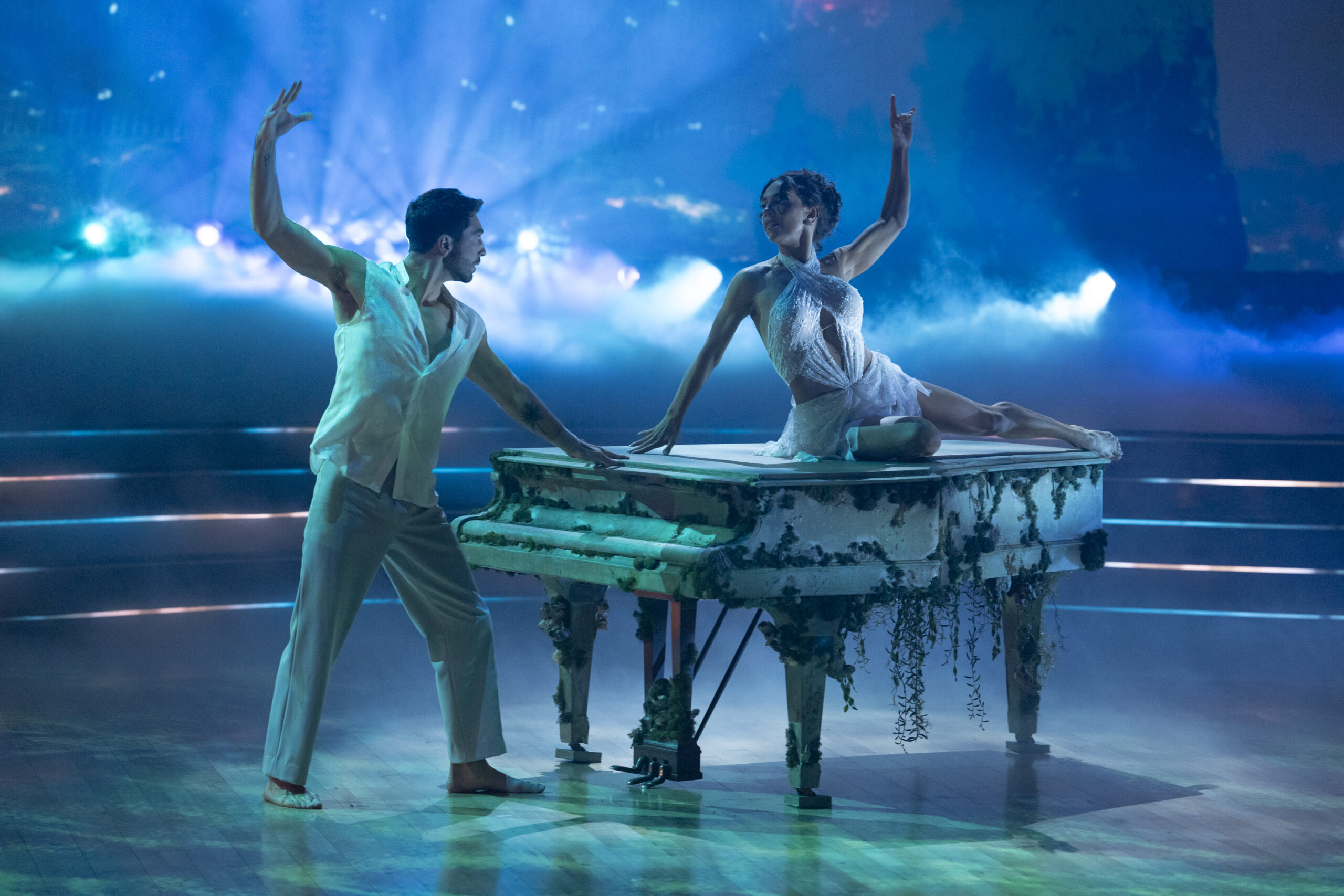 JOEY GRAZIADEI, JENNA JOHNSON | Tell-Tale TV JOEY GRAZIADEI, JENNA JOHNSON DANCING WITH THE STARS 500th episode