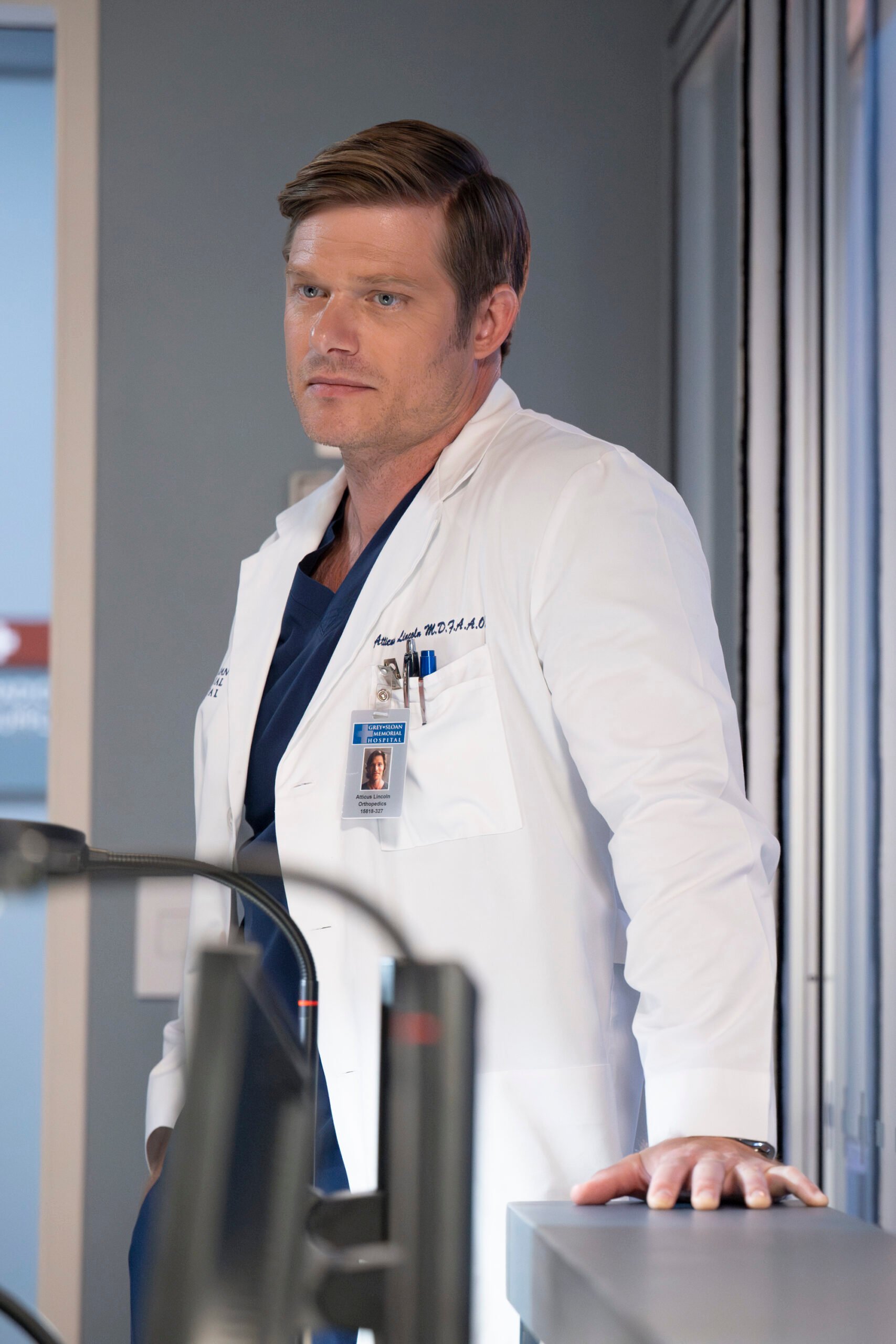 CHRIS CARMACK as Link - Grey's Anatomy Season 21 Episode 6, "Night Moves."