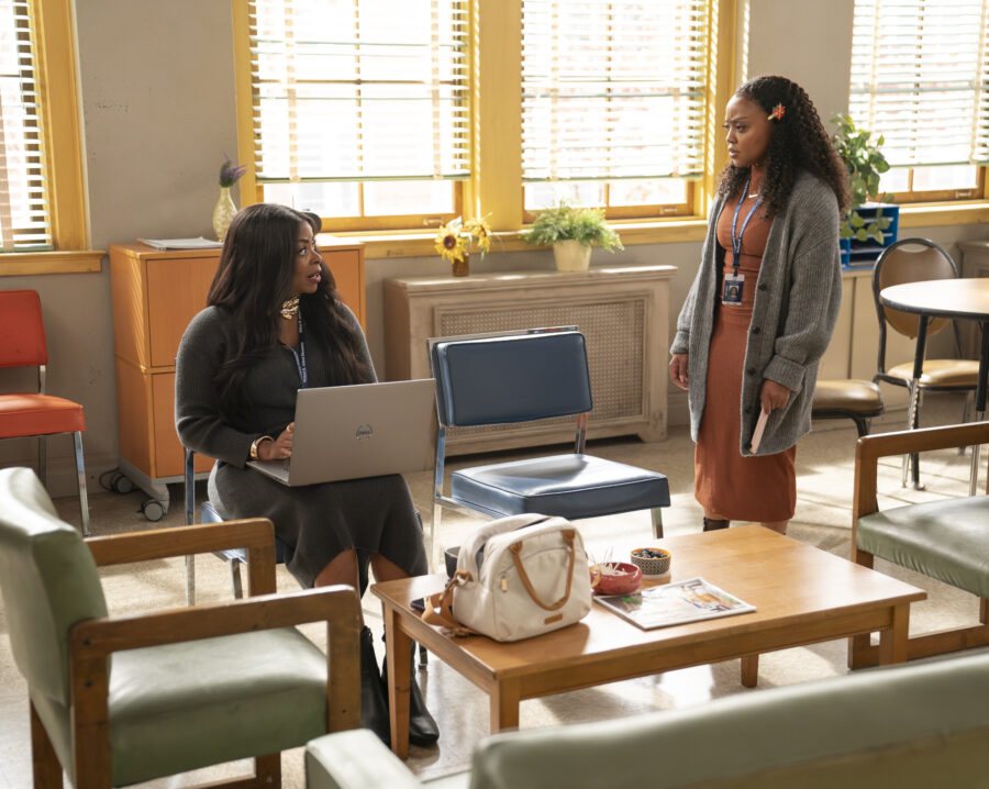 JANELLE JAMES, QUINTA BRUNSON | Tell-Tale TV JANELLE JAMES, QUINTA BRUNSON