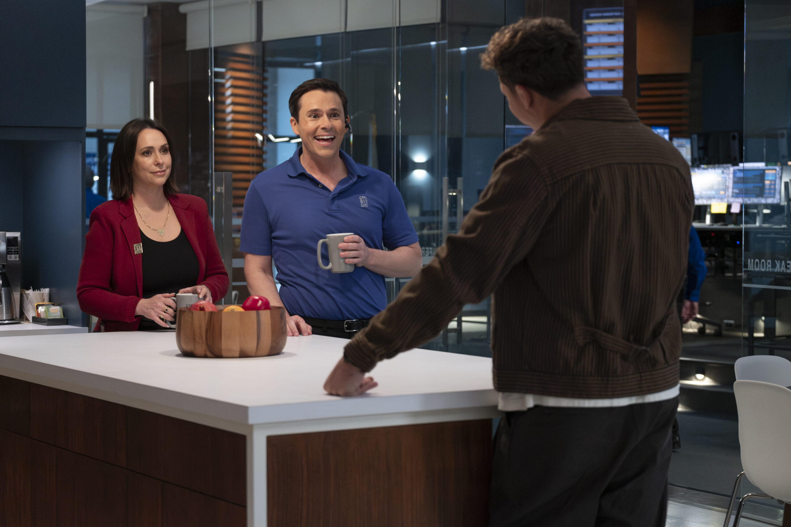 9-1-1 Season 8 Episode 6, "Confessions" -- JENNIFER LOVE HEWITT, BRYAN SAFI | Tell-Tale TV 9-1-1 Season 8 Episode 6, "Confessions" -- JENNIFER LOVE HEWITT, BRYAN SAFI