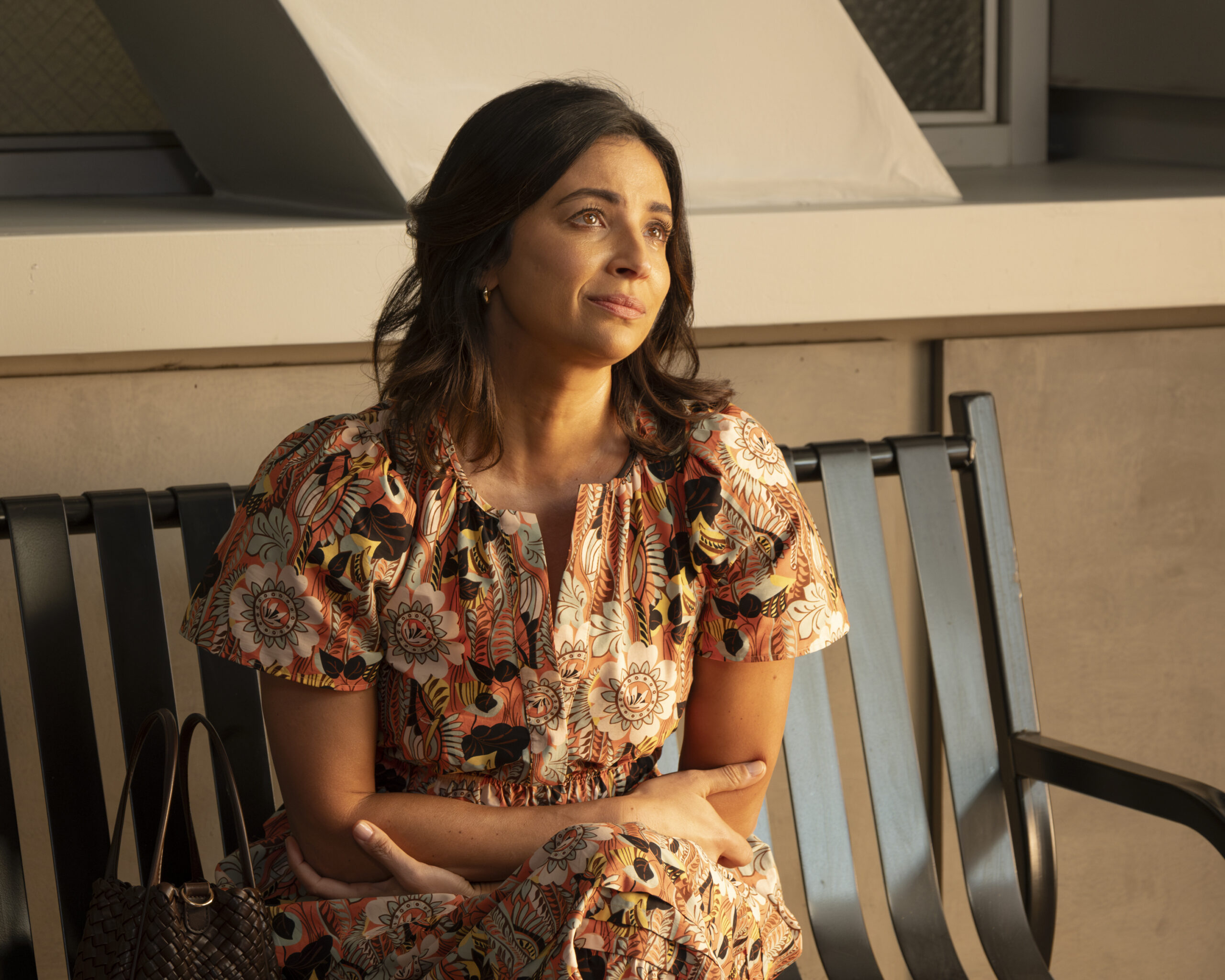 Grey's Anatomy Season 21 Episode 8 - Drop it Like It's Hot - FLORIANA LIMA | Tell-Tale TV Grey's Anatomy Season 21 Episode 8 - Drop it Like It's Hot - FLORIANA LIMA