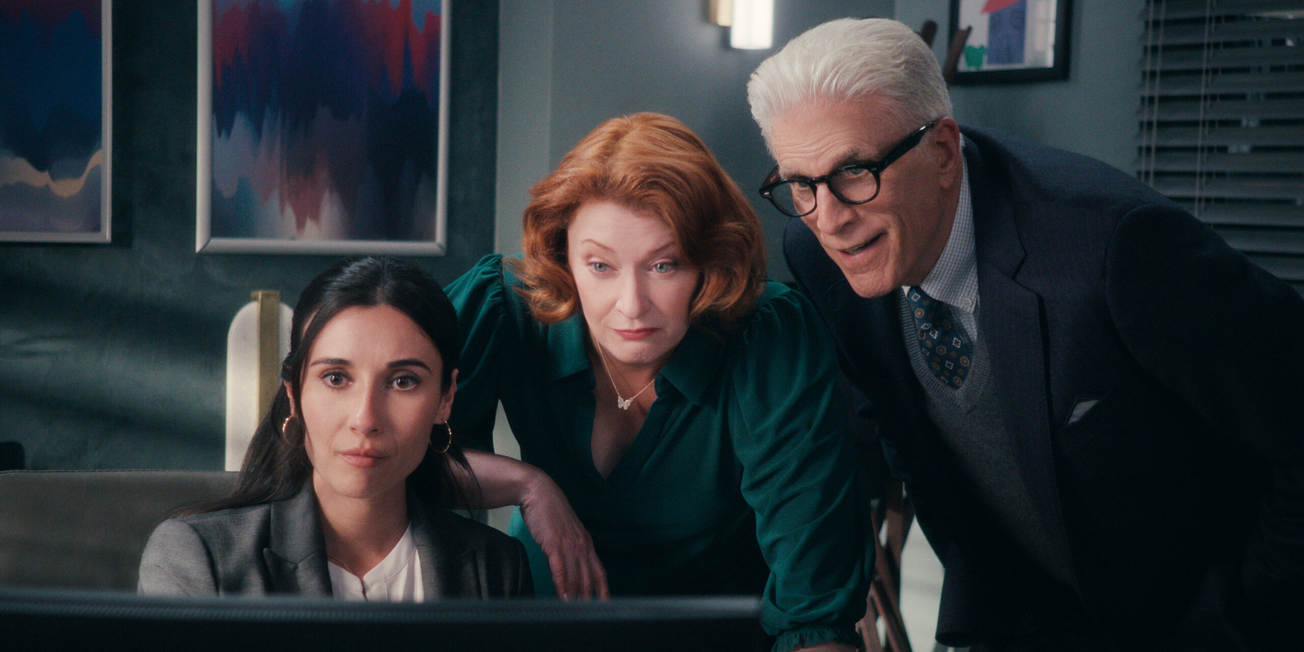 A_Man_on_the_Inside_n_S1_E4_00_15_59_19R | Tell-Tale TV A_Man_on_the_Inside_n_S1_E4_00_15_59_19R