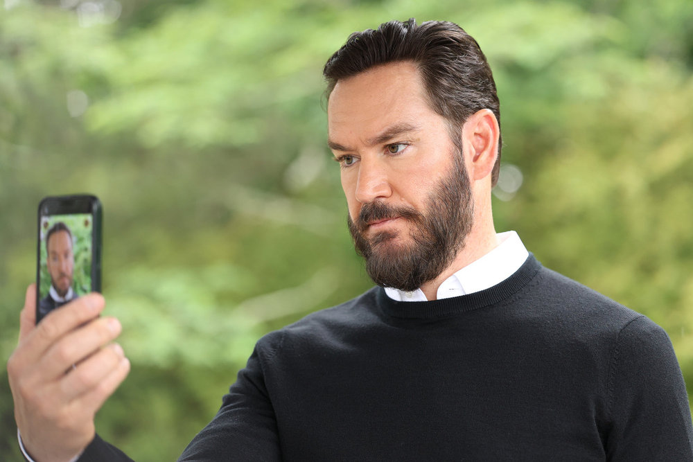 Still from Found Season 2 Episode 7 of Mark-Paul Gosselaar as Sir.