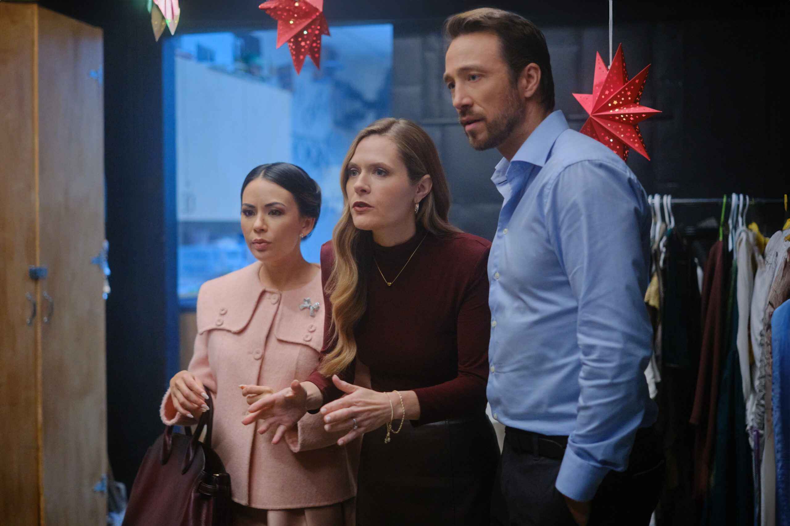 Sugarplummed - Janel Parrish, Maggie Lawson, Brendon Zub - Hallmark | Tell-Tale TV Sugarplummed - Janel Parrish, Maggie Lawson, Brendon Zub - Hallmark