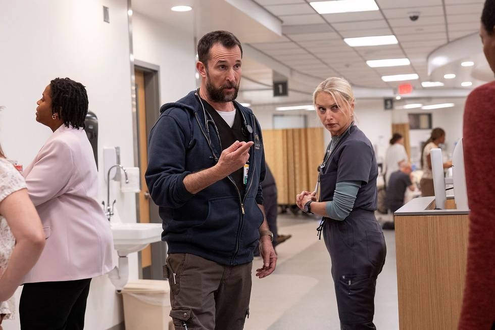 The Pitt Season 1 - Noah Wyle and Katherine Lanasa
