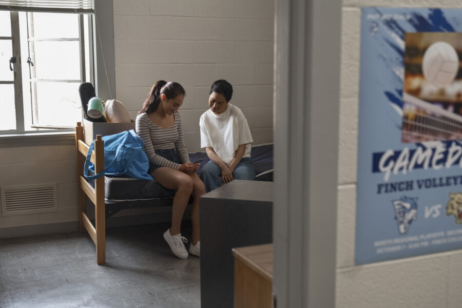 The Summer I Turned Pretty Season 3 - First Look | Tell-Tale TV The Summer I Turned Pretty Season 3 - First Look -- Belly (Lola Tung) and Laurel (Jackie Chung)