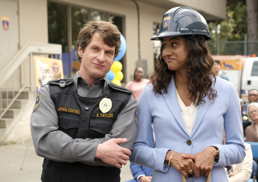 Animal Control Season 3 Episode 10, "Strays and Lovebirds" -- Michael Rowland and Vella Lovell