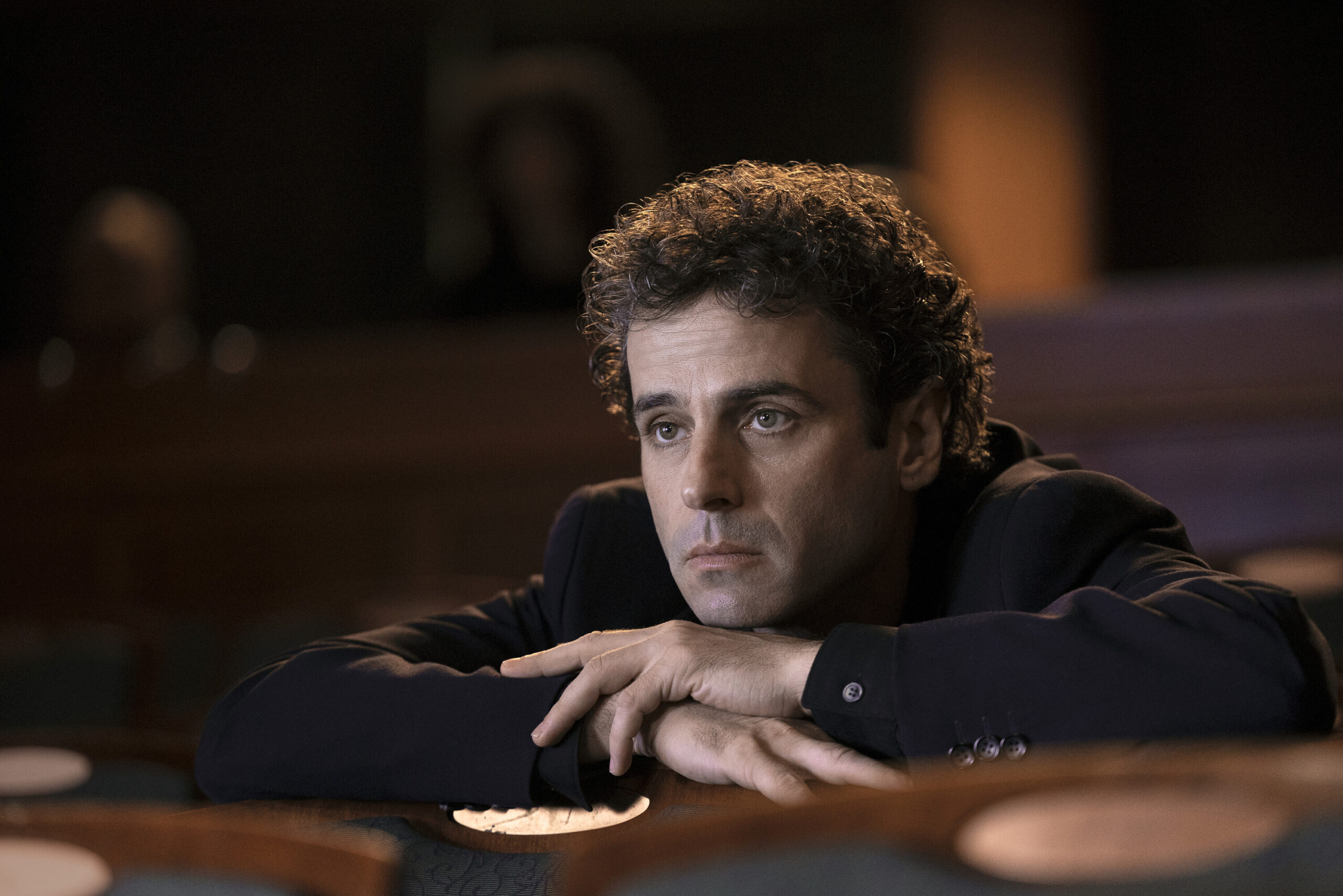Étoile - First Look | Tell-Tale TV Étoile - First Look