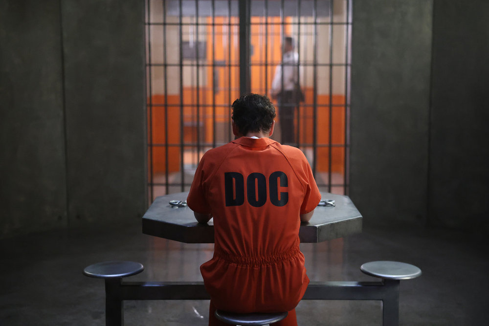 Still from Found Season 2 Episode 18 of Mark-Paul Gosselaar as Sir.