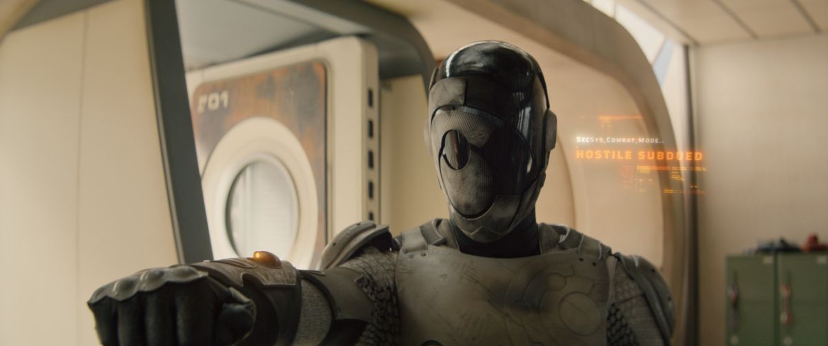 Alexander Skarsgard as Murderbot on Murderbot Season 1 Episode 6, "Command Feed."