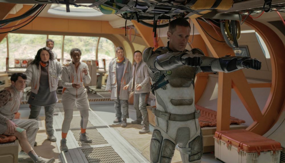 Murderbot Season 1 Episode 7 Complementary Species 3 | Tell-Tale TV Alexander Skarsgard as SecUnit on Murderbot Season 1 Episode 7, "Complementary Species."