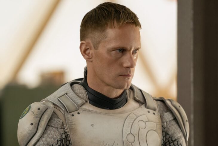 Murderbot Season 1 Episode 2, "Eye Contact" -- Alexander Skarsgård Murderbot Renewed for Season 2 at Apple TV+ 