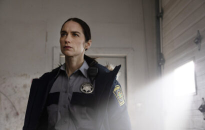 Revival Season 1 Episode 8 - Melanie Scrofano as Dana Cypress Revival Season 1 Episode 8 Review: A Rose and a Thorn Revival Season 1 Episode 8 - Melanie Scrofano as Dana Cypress