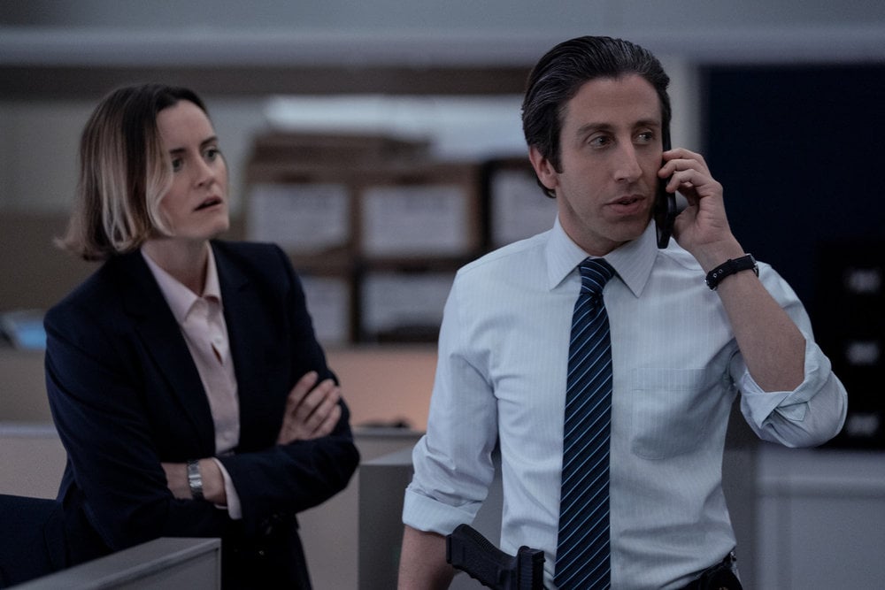 Poker Face - Season 2 | Tell-Tale TV Taylor Schilling as Milligan and Simon Helberg as Luca on Poker Face Season 2 Episode 12, "The End of the Road."