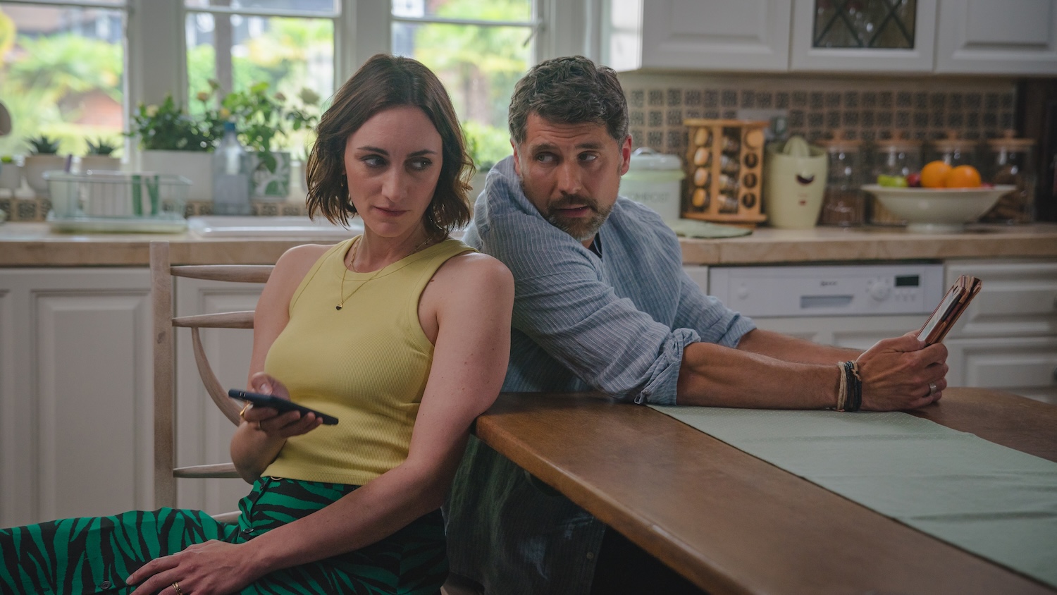 MARLOW MURDER CLUB SEASON 2 Episode 2 | Tell-Tale TV MARLOW MURDER CLUB SEASON 2 Episode 2