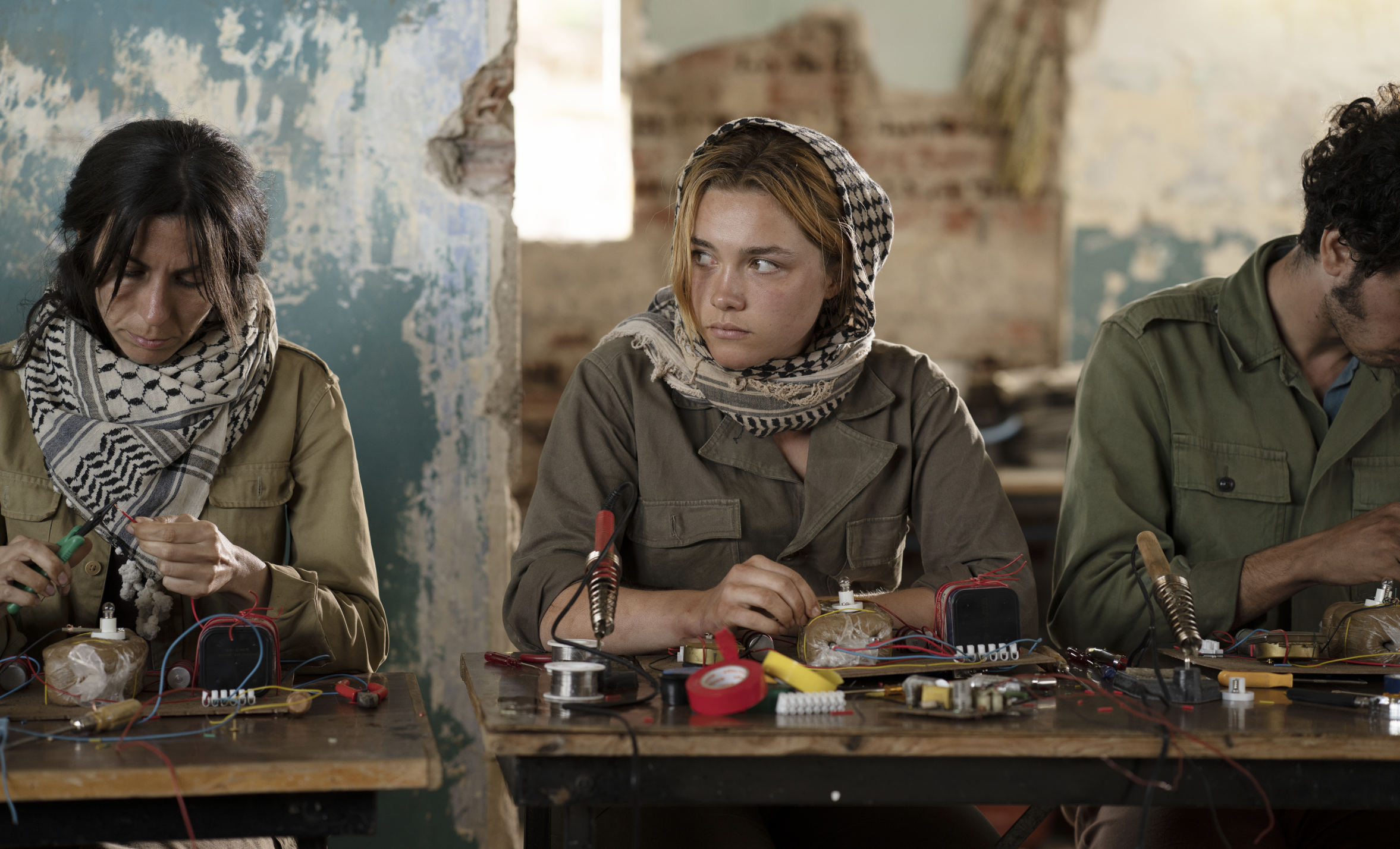 Screen Shot 2025-08-30 at 8.56.24 PM | Tell-Tale TV Florence Pugh in The Little Drummer Girl (Photo courtesy of FX)