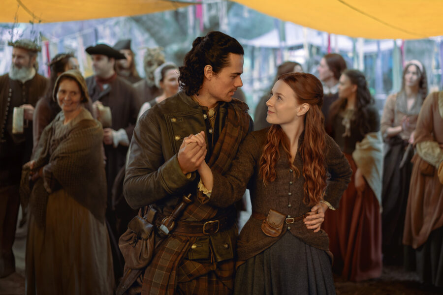 Outlander: Blood of my Blood 105 — Needfire, Left to Right: Jamie Roy (“Brian Fraser”) and Harriet Slater (“Ellen MacKenzie”)