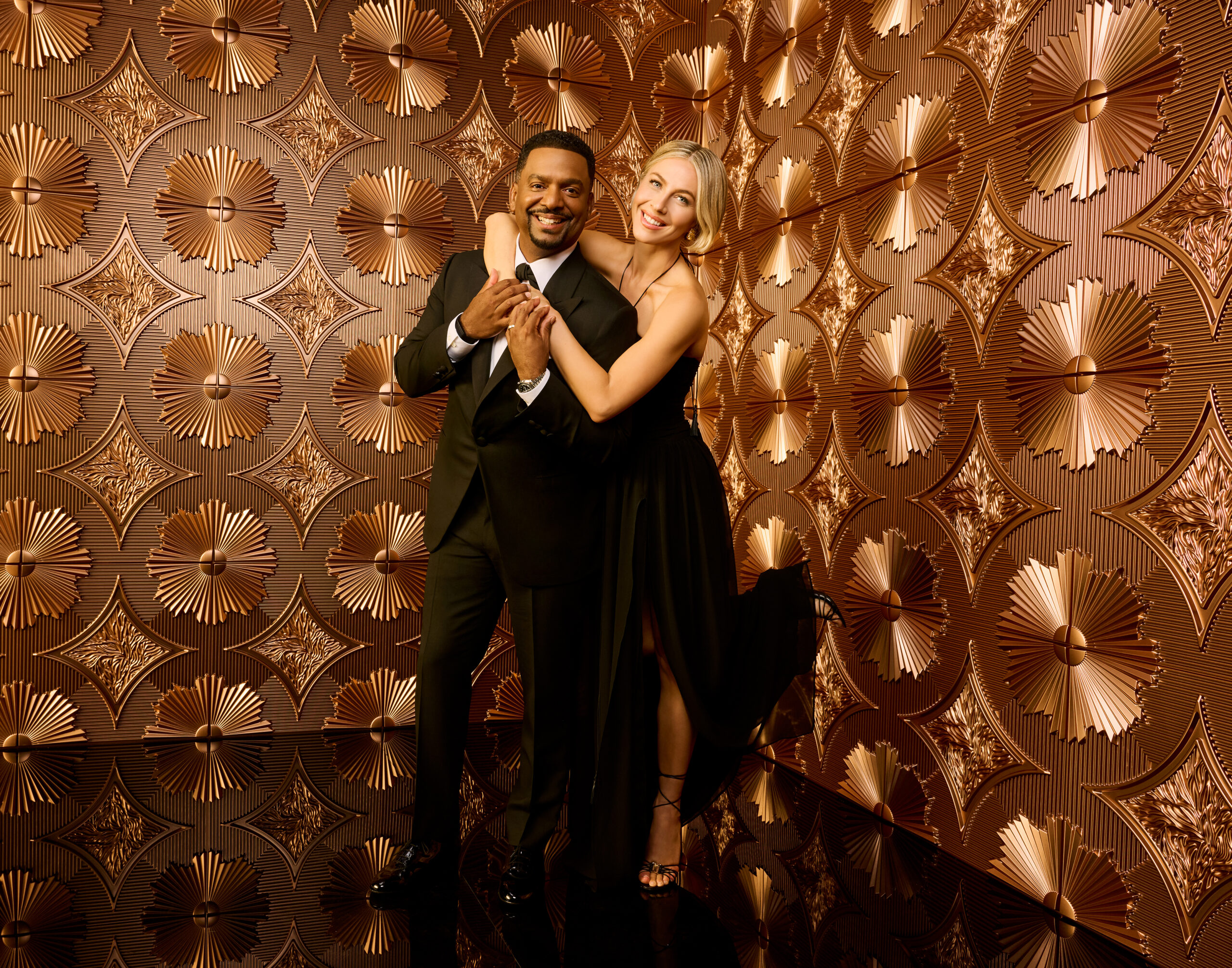 ALFONSO RIBEIRO, JULIANNE HOUGH