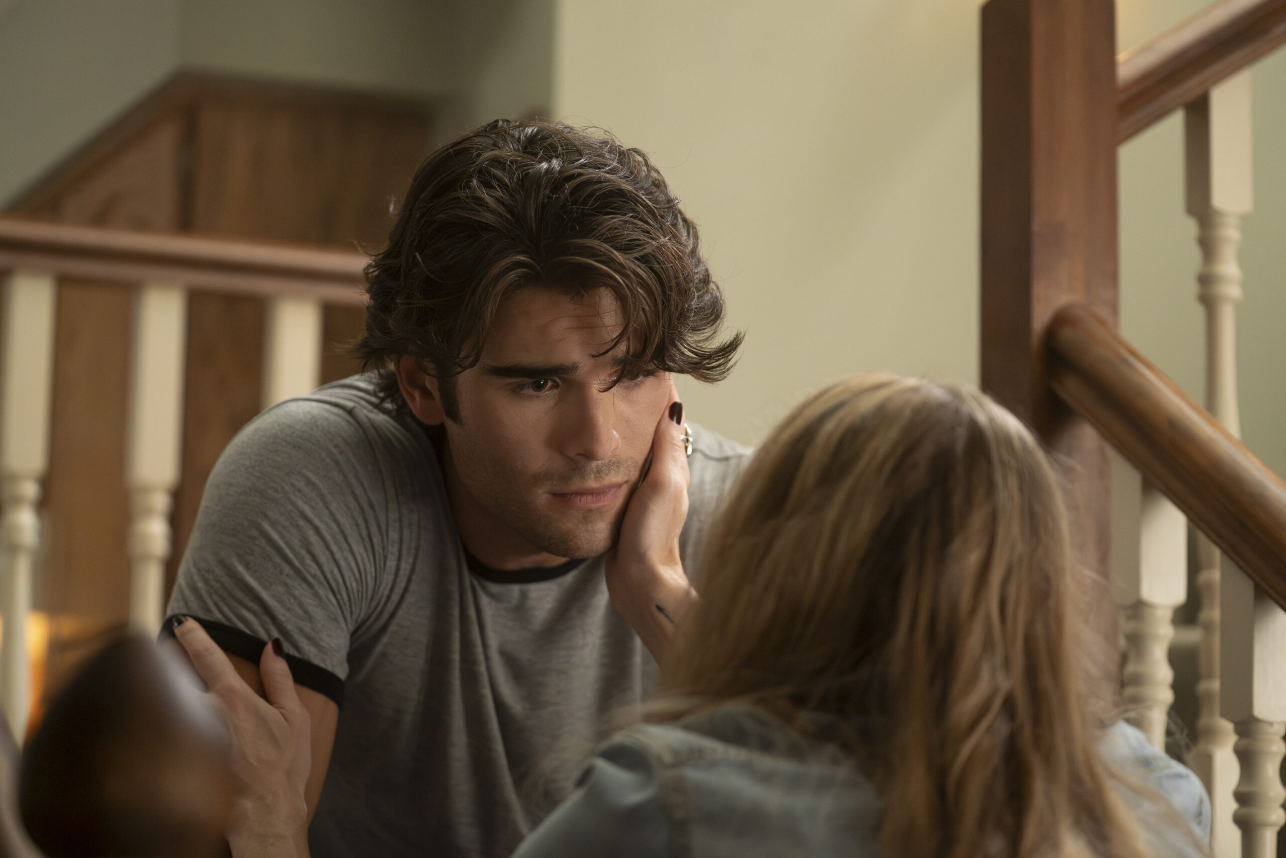 9-1-1: Nashville Season 1 Episode 1, "Pilot." | Tell-Tale TV 9-1-1: Nashville Season 1 Episode 1, "Pilot."