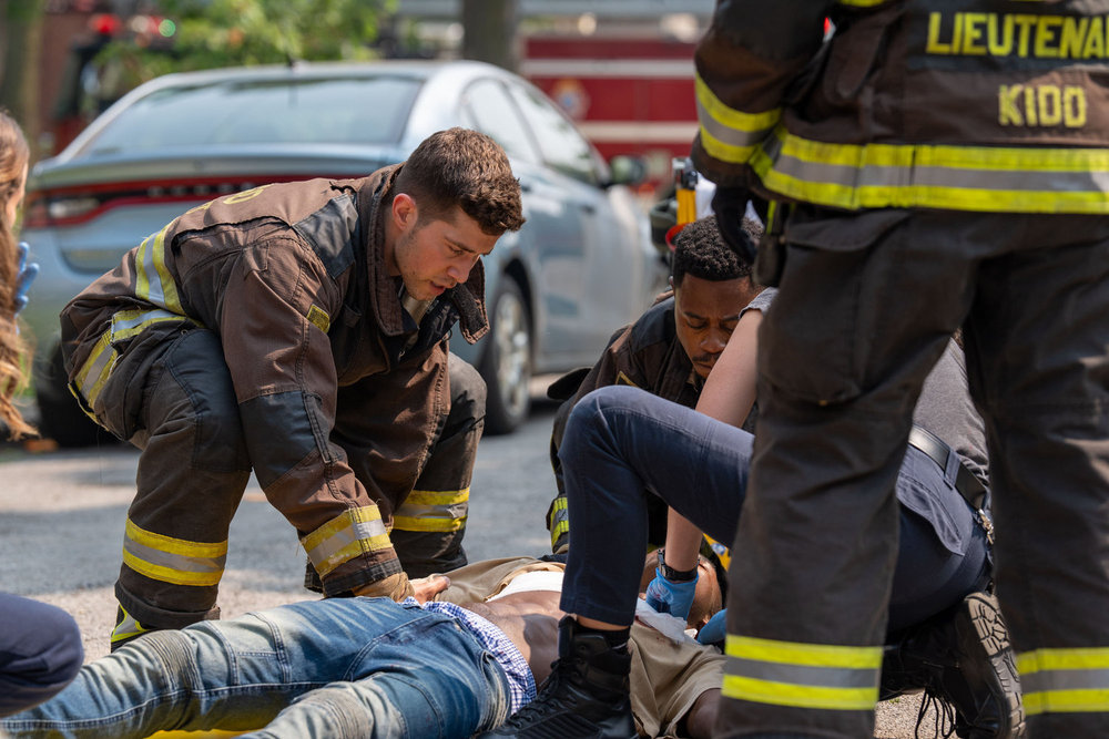 Episódio 1 da temporada 14 da temporada de Chicago Fire