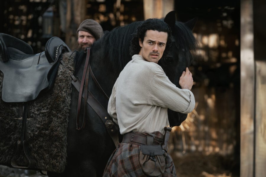 Outlander: Blood of my Blood - 106 "Birthright" Left to Right: Jamie Roy (“Brian Fraser”)