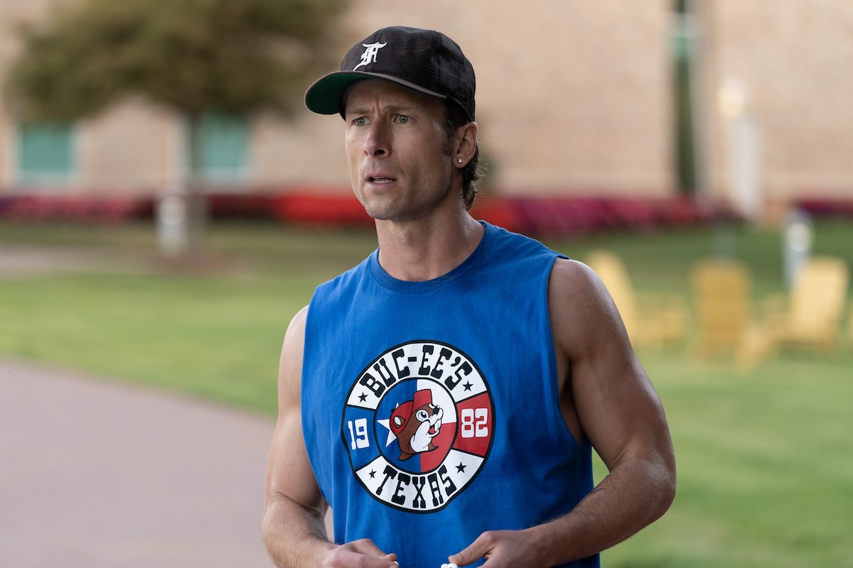 Chad Powers Season 1 Episode 3 GLEN POWELL | Tell-Tale TV Chad Powers Season 1 Episode 3 GLEN POWELL