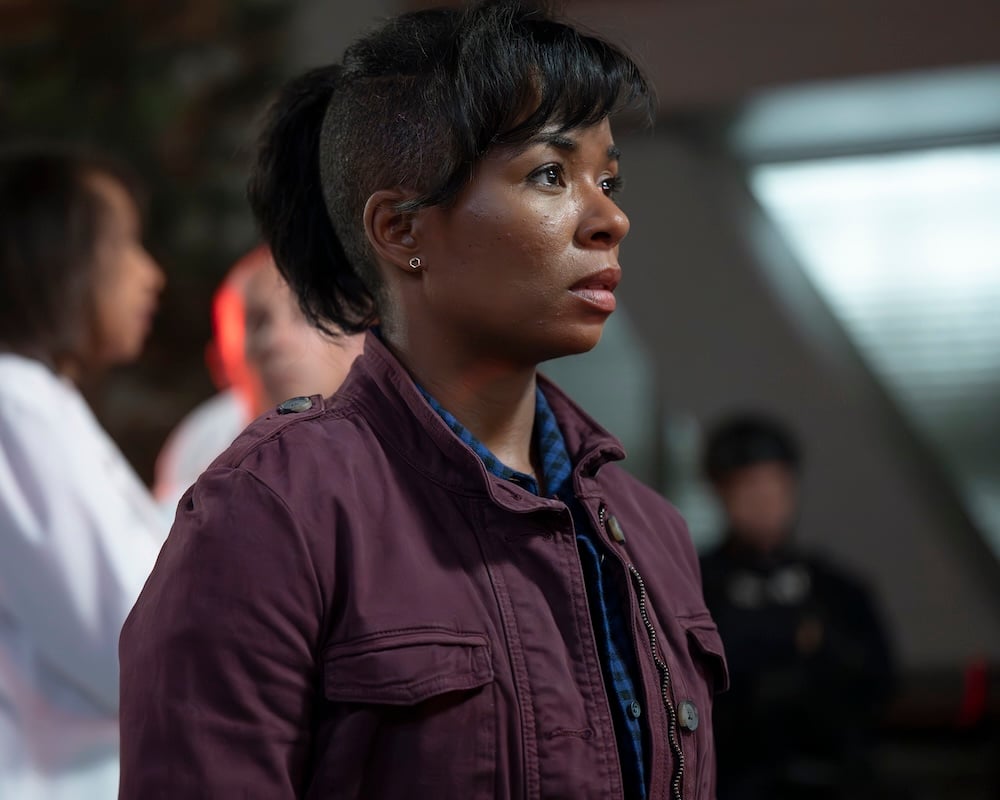 Alexis Floyd - Temporada 22 de Grey's Anatomy, episódio 1 - 