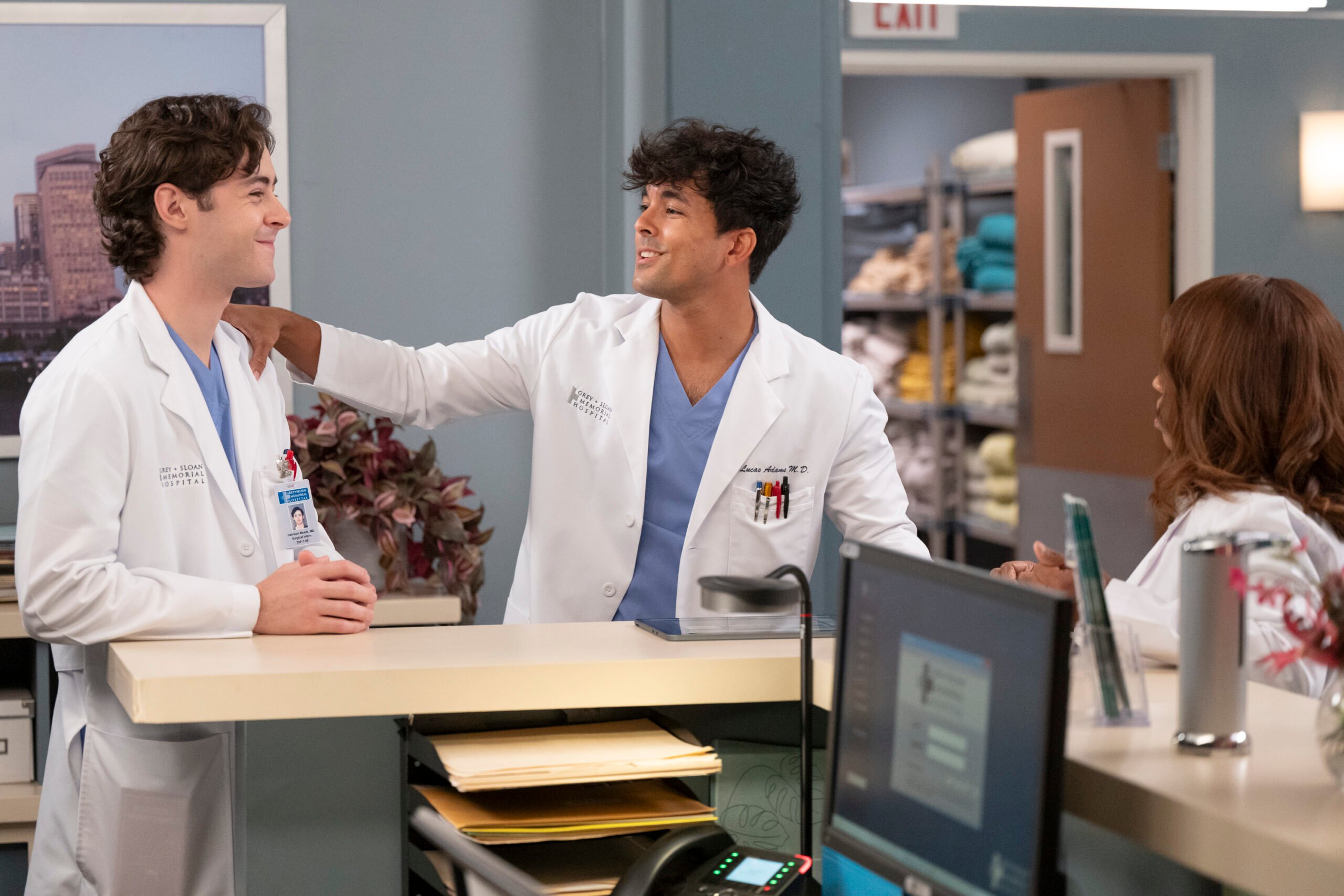 Grey's Anatomy Season 22 Episode 4 - ANTON STARKMAN, NIKO TERHO | Tell-Tale TV Grey's Anatomy Season 22 Episode 4 - ANTON STARKMAN, NIKO TERHO