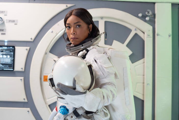 9-1-1 Season 9 Episode 4, "Reentry" -- ANGELA BASSETT