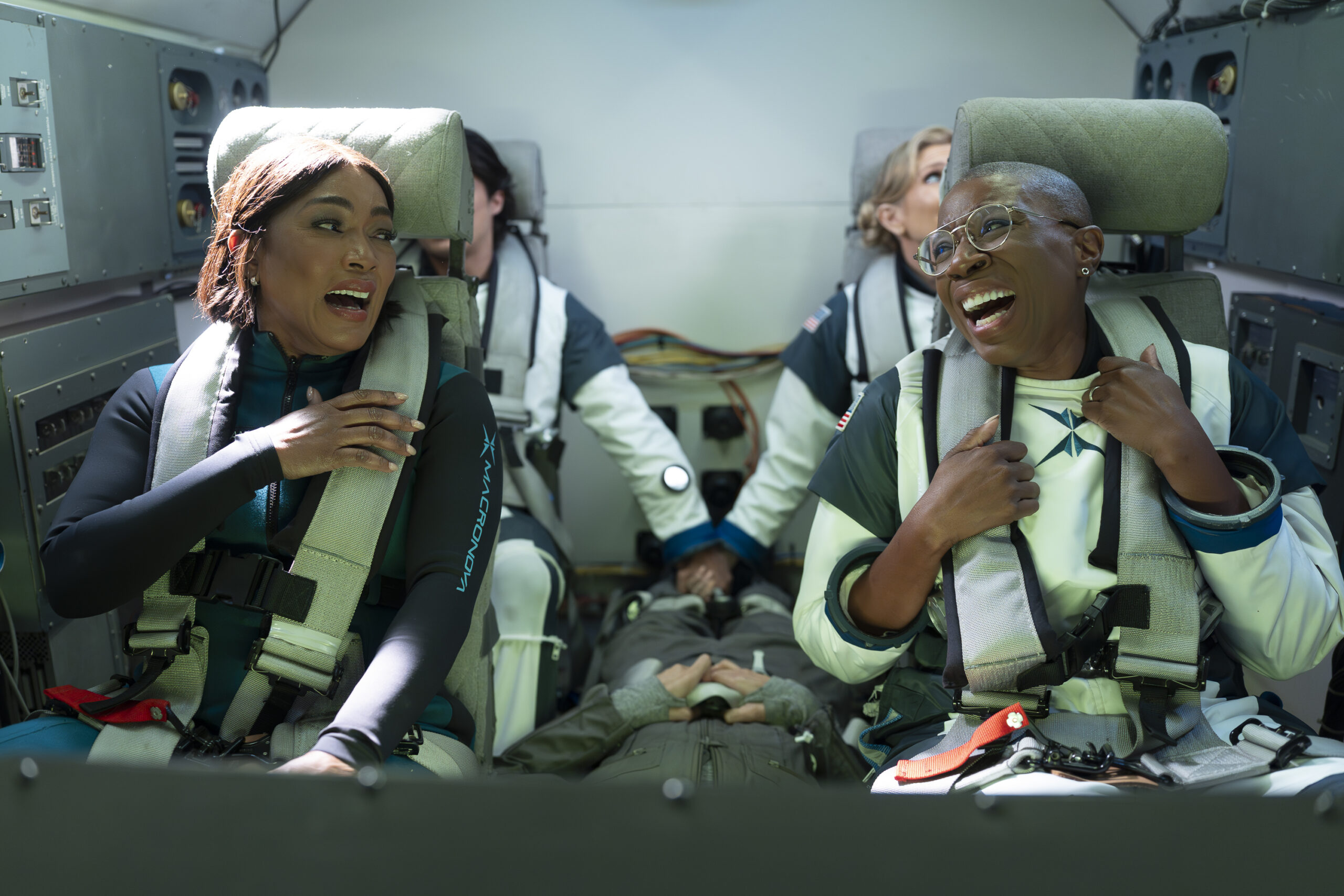 ANGELA BASSETT, AISHA HINDS | Tell-Tale TV ANGELA BASSETT, AISHA HINDS