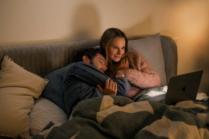 Nobody Wants This. (L to R) Adam Brody as Noah, Kristen Bell as Joanne in episode 201 of Nobody Wants This. Nobody Wants This Season 2 Episode 7-10 Review: When You Know, You Know/A Better Rabbi/Crossroads/When Noah Met Joanne 