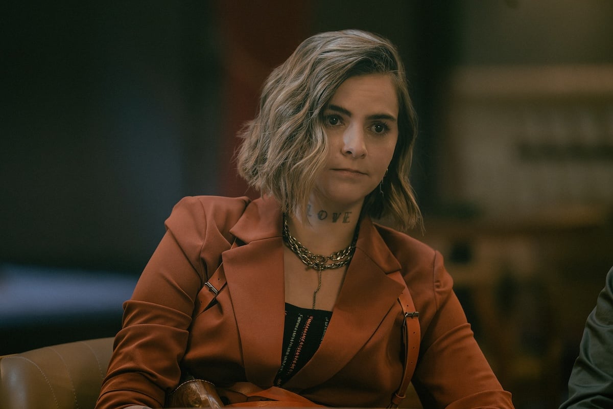 Tulsa King, temporada 3, episódio 6, bolhas