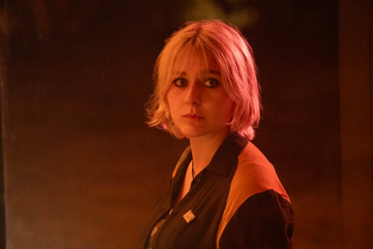 Alyvia Alyn Lind as Leila - WAYWARD Netflix