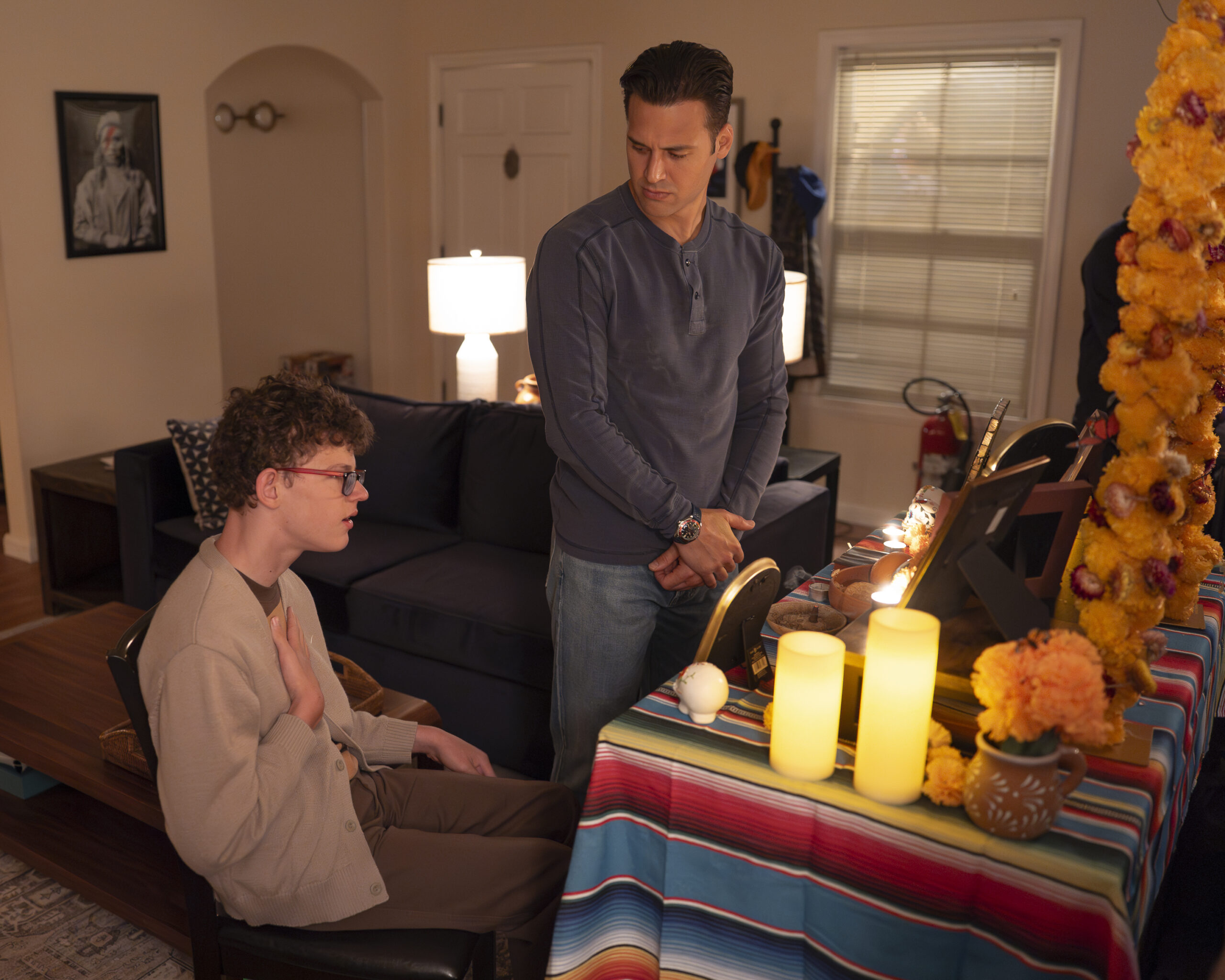 Gavin Machug, Ryan Guzman | televisão reveladora Gavin Machug, Ryan Guzman