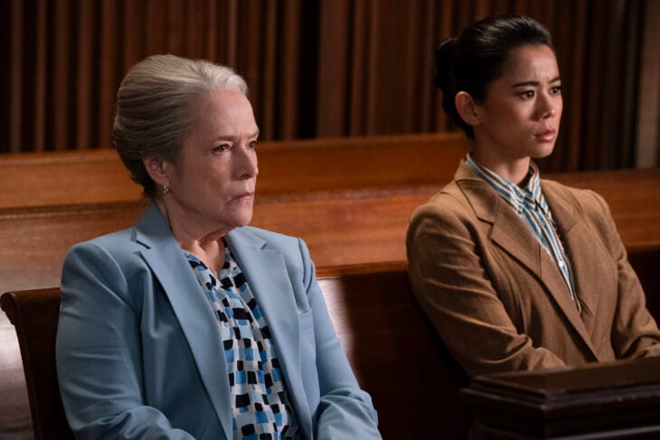 Matlock Season 2 Episode 5, "Mousetrap" - (l-r) Kathy Bates as Madeline "Matty" Matlock and Leah Lewis as Sarah Franklin