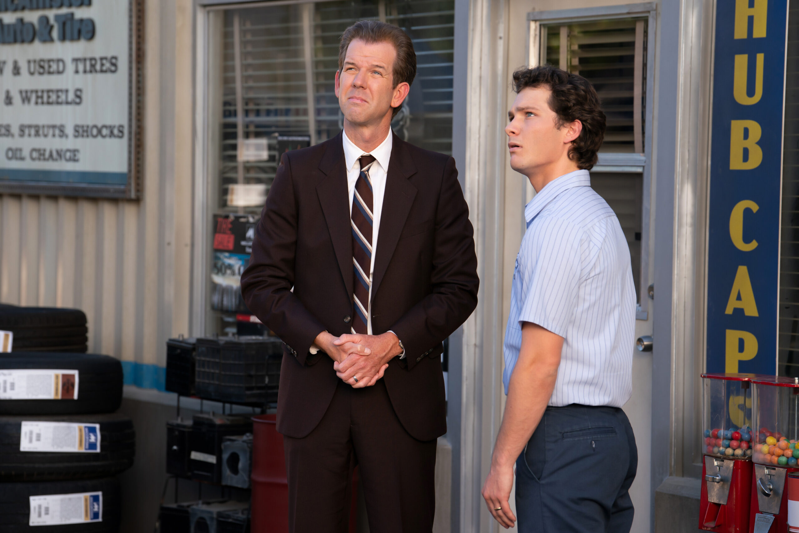 Georgie & Mandy's First Marriage Season 2 Episode 4, "Dirty Hands and a Barbed-Wire Fence" - (l-r) Matt Hobby as Paster Jeff and Montana Jordan as Georgie