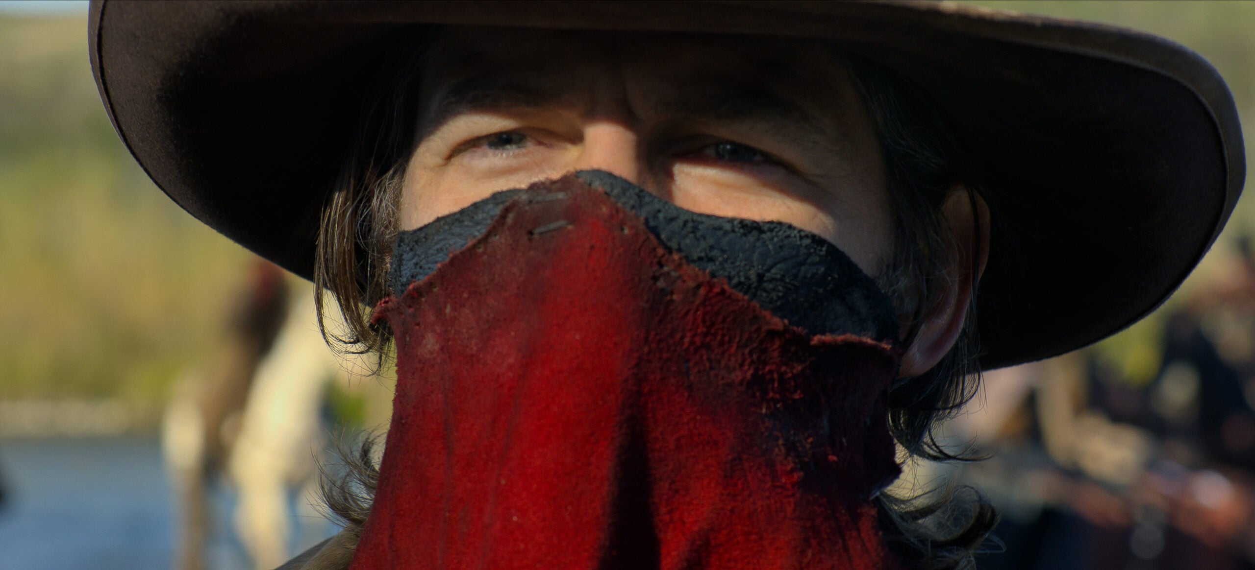 Still from The Abandons Season 1 Episode 1 of Michiel Huisman as Xavier Roache.