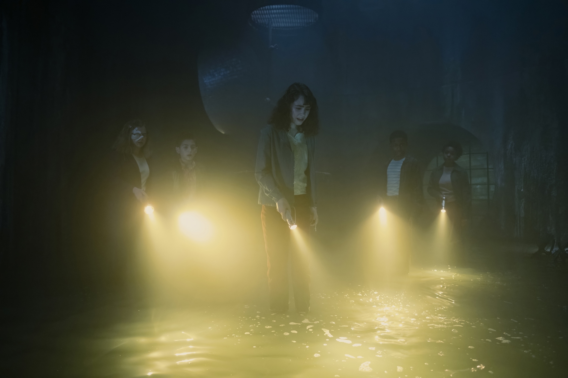 matilda-lawler-arian-s-cartaya-clara-stack-blake-cameron-james-amanda-christine-it-welcome-derry-s1-e5 | Tell-Tale TV It: Welcome to Derry Season 1 Episode 5