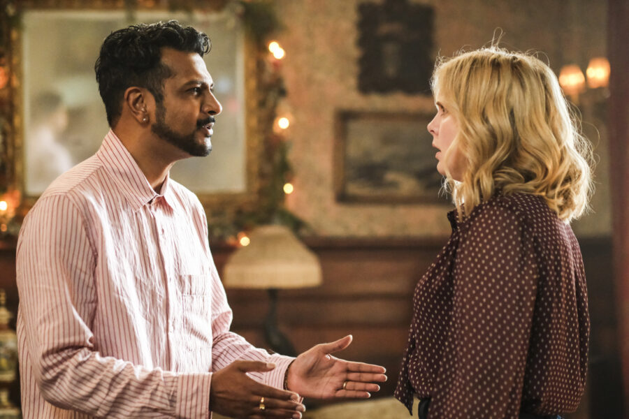 It’s a Wonderful Christmas Carol: Part One