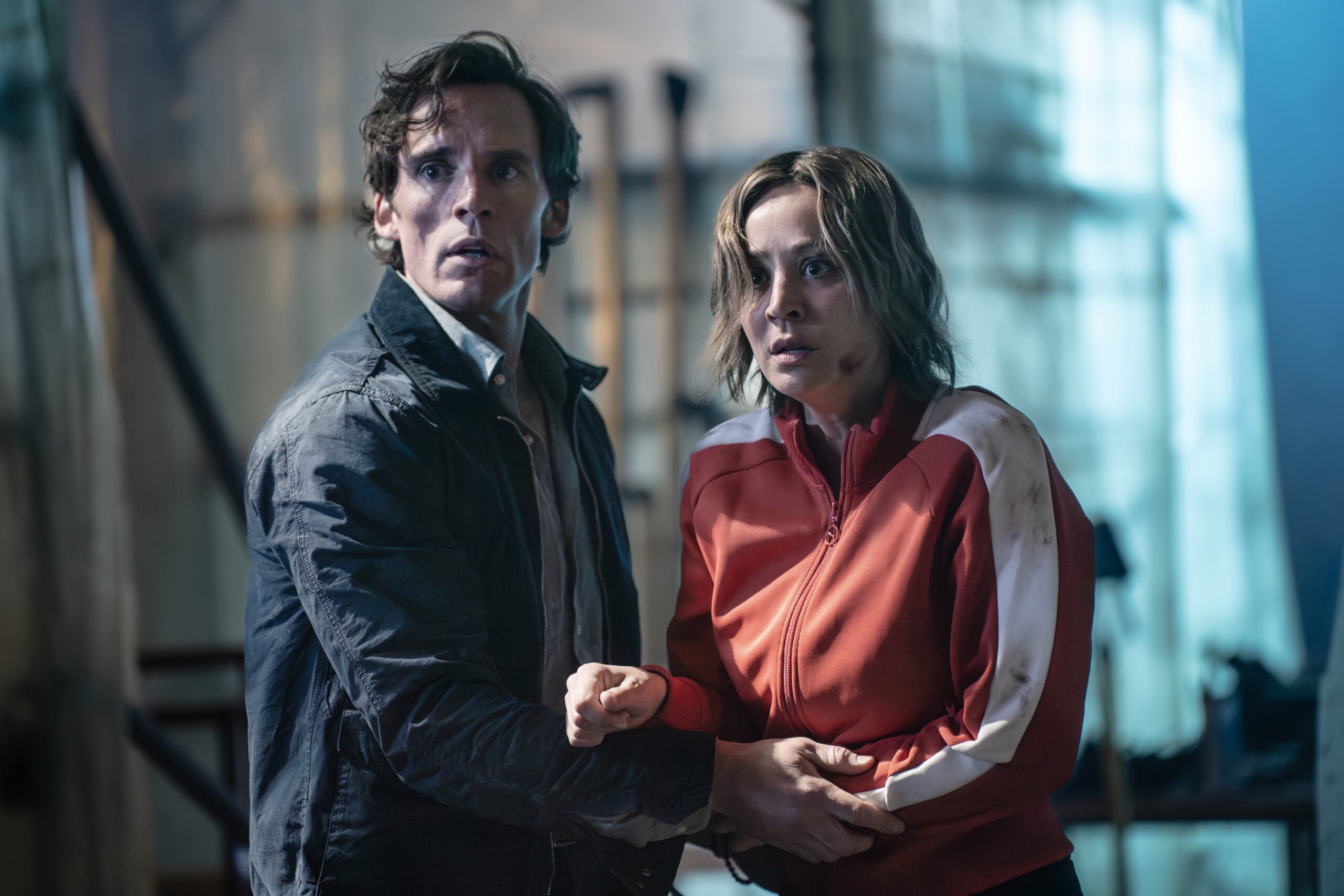 Vanished - First Look -- Sam Claflin as Tom Parker, Kaley Cuoco as Alice Monroe
